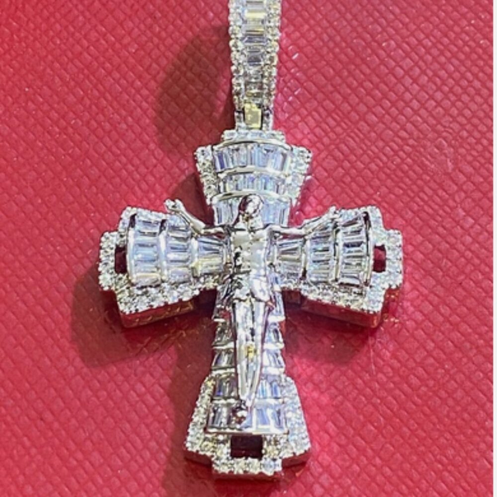 brand new silver cross charm with juses baguette-cut cz (white)